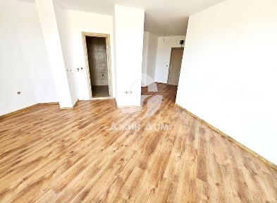 Просторен едностаен апартамент с ГЛЕДКА ПЛАНИНА в Съни дей 6, Сл. бряг