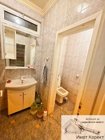 Имот Корект продава Четириетажна къща и Гараж 56м2, кв. Жорш махала