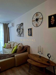 ID: 793 Страхотна оферта. Апартамент 1+1 с ниска Такса, в нов жилищен комплекс на Слънчев Бряг