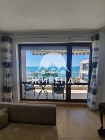Продава обзаведен 2-стаен апартамент с морска панорама, гр. Балчик