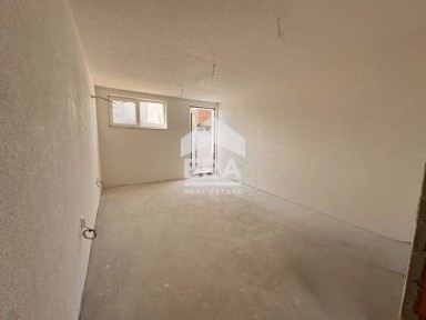 Офис в новопостроена кооперация с Акт 16, в кв. 