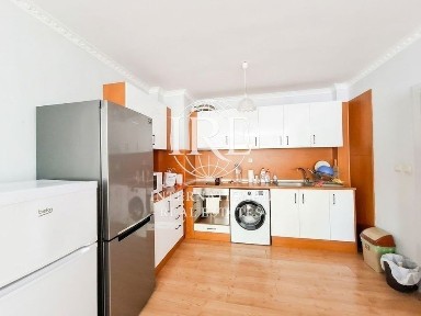 3-стаен в Варна-Чаталджа площ 98кв. м. цена 2744 00евро