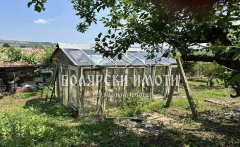 Къща/Търговски обект в с. Шемшево