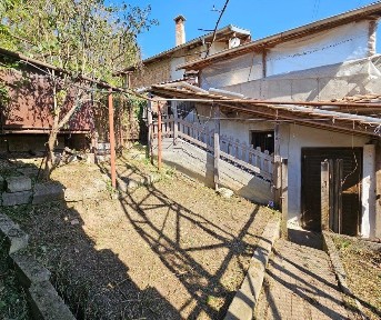 Къща село Малки чифлик