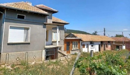 Къща в село Вишовград