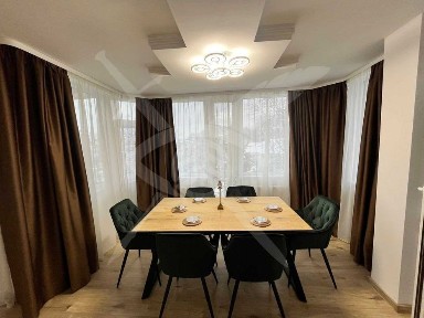 Четиристаен апартамент в Центъра! 11439041