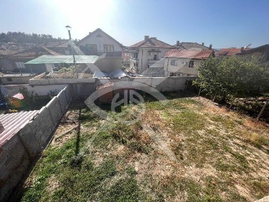 Триетажна къща в Панагюрище! 51794