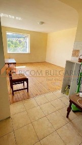 Продава Етаж от къща в Виница, 130 кв. м.