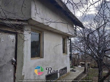 Парцел с вила в. з.Доброглед