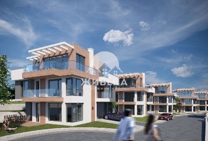 Нова къща в строеж, м-т Траката, РЗП: 341 кв. м