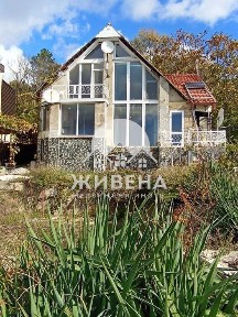 Продава къща в м-т Акчелар