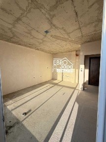 Панорамен тристаен апартамент за продажба в Малкия Железник