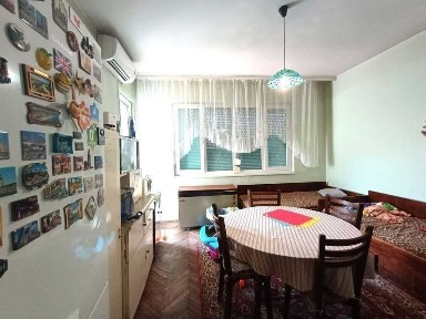 Многостаен апартамент в центъра на гр. Велико Търново