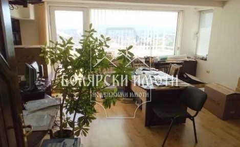 Панорамен мезонет в ТОП Център