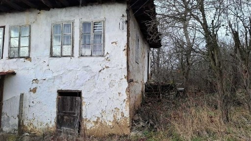 Къща на калкан, село Иванковци