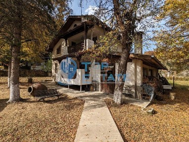 Вилно селище в Тревненски балкан
