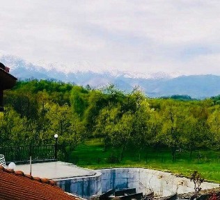 Продавам къща в Априлци
