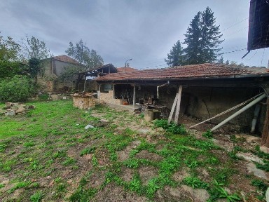 Къща в село Косарка