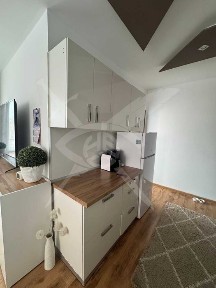 Тристаен апартамент в кв. Възраждане 1 - 80017