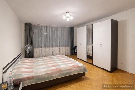 Тристаен апартамент в гр. Варна, Лятно кино Тракия!