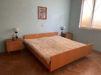 Етаж от къща в гр. Карлово 68290