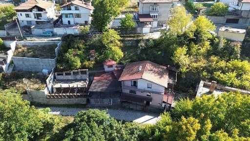 Къща с ресторант в Марково