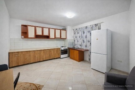 Тристаен апартамент в гр. Варна, Колхозен пазар!