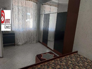 Къща с двор в с. Драганово обл. Велико Търново