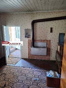 Къща за продажба в с. Хотница