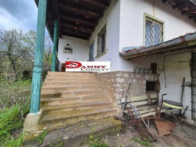Къща за продажба в с. Горско Косово - общ. Сухиндол