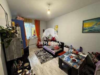 Продавам апартамент, център, гр. Добрич, площ 45 кв. м