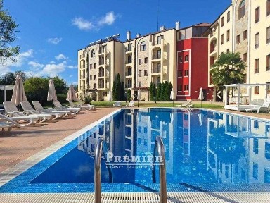 Двустаен апартамент на първа линия с гледка море в гр. Царево