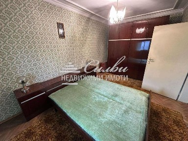 Многостаен ТУХЛЕН апартамент - кв. Вароша