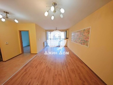 Двустаен апартамент с НИСКА ТАКСА в к-с „Парус 4“, гр. Поморие