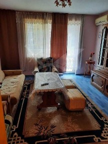 Четиристаен апартамент - Колхозен пазар - 128514