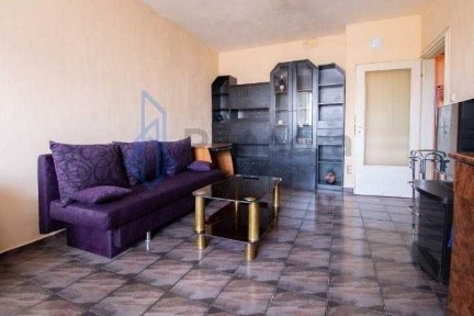 Тристаен апартамент под наем в кв. Люлин 4
