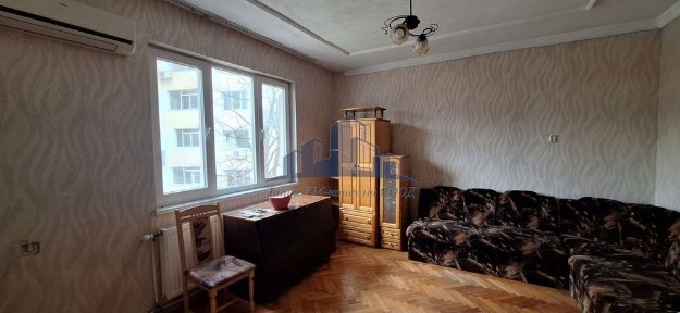 3-стаен в Шумен-Болницата площ 95 цена 125000