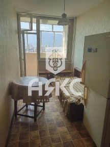 Двустаен апартамент в кв. Красна поляна 2
