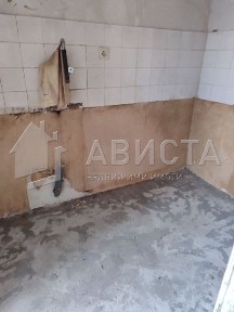 3-стаен в София-Света Троица площ 103