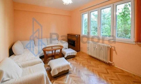 Двустаен апартамент под наем в кв. Лагера