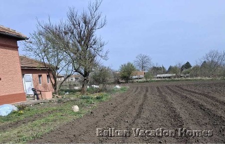 Реновирана къща до ключ в Чернооково - на 30 км от Черно море