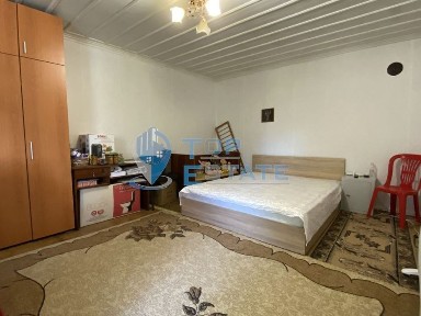 Тухлена къща в с. Първомайци, област Велико Търново