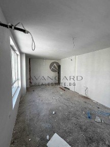 оф. 23587 Тристаен с АКТ 16/ Кючук Париж