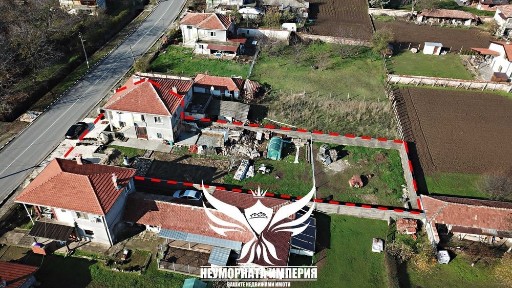 Двуетажна вила/къща 102РЗП с 882кв. двор село Долнослав, обл. Пловдив
