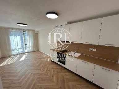 3-стаен в Варна-Възраждане 1 площ 80 цена 159900