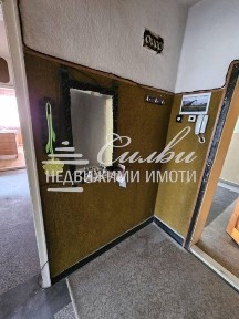 Двустаен ТУХЛЕН апартамент - кв. Пети полк!