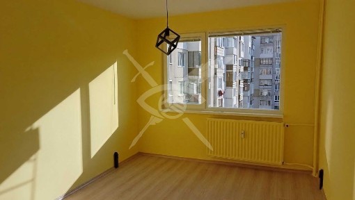 Тристаен апартамент в жк. Младост 2 №119904