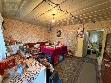 Къща с двор в с. Драганово, общ. Горна Оряховица