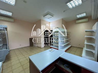 Магазин в София-Овча Купел площ 40 цена 450