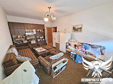 Под наем четиристаен/тристаен 105кв. 2ет. в гр. Асеновград кв. Болницата